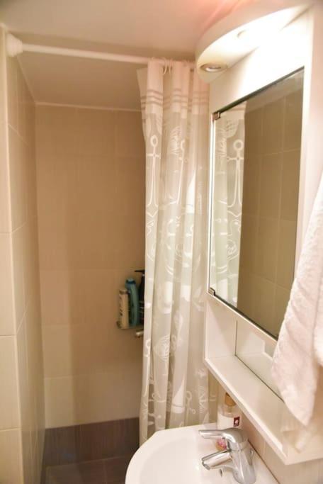 Tiny Treasure Apartment Афины Экстерьер фото